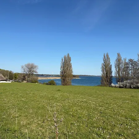 Lovely Secluded Near Сasa de vacaciones *